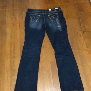 Women’s retro wranglers